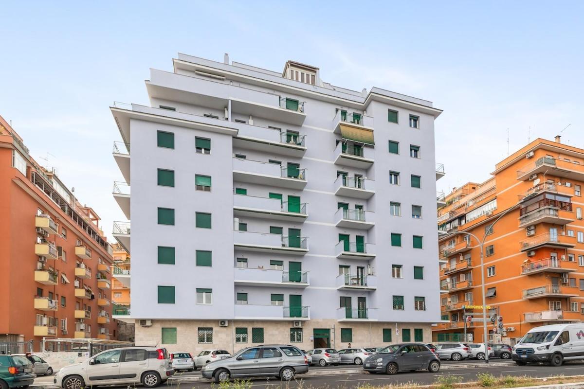 Design Apartment, Near Tiburtina Station Apartment Rome